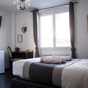 Le Tivoli Hotel