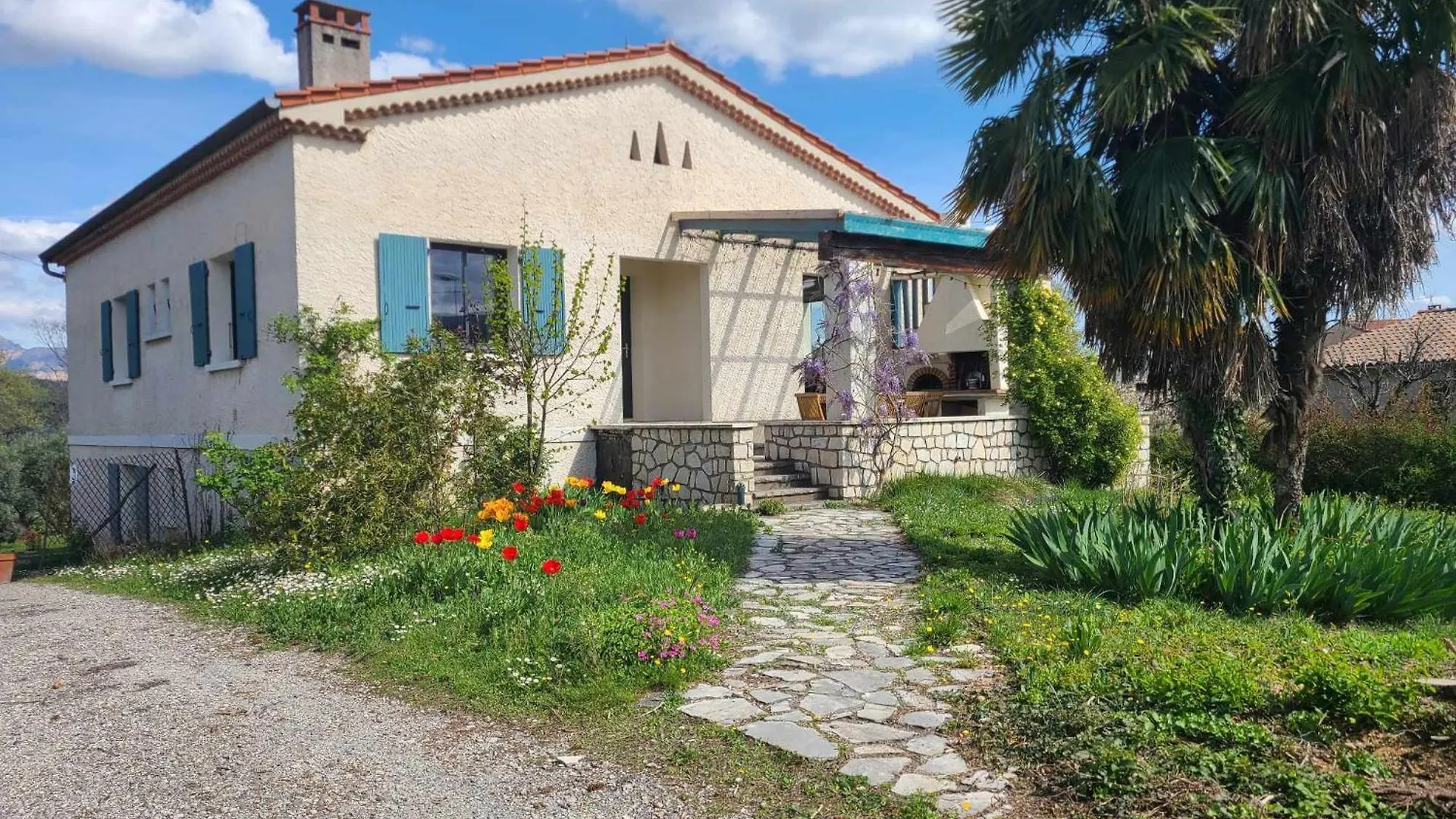 Holiday home La Maison De Virginie Sisteron